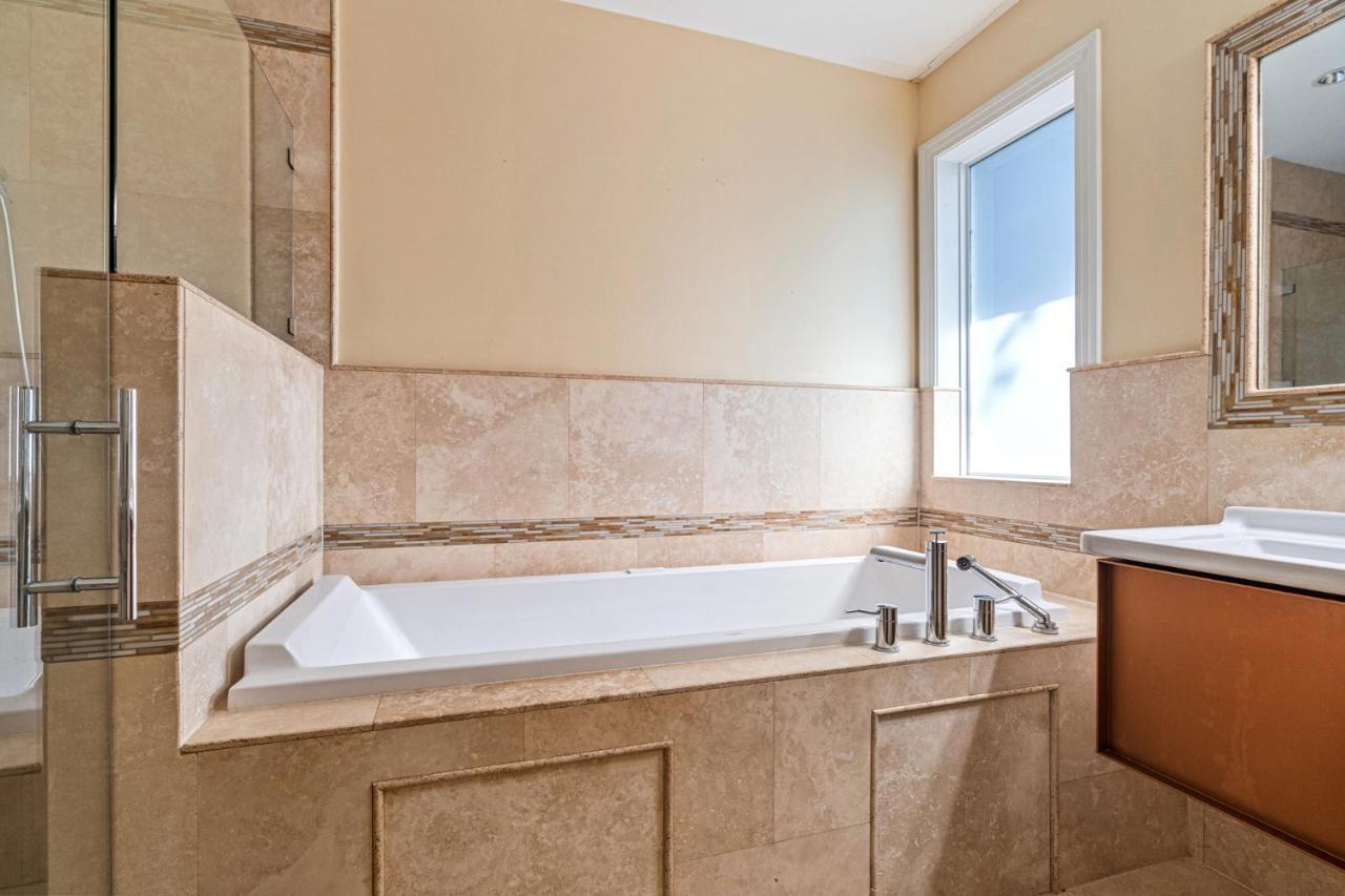 #1 Fort Lauderdale House - Heated Salt Water Pool - Private Oasis-Updated Gorgeous 3Br 3Ba - Las Olas Exterior foto
